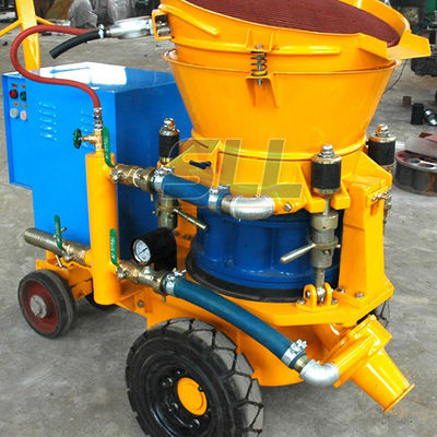 China 3m3 Per Hour Refractories Cement Spray Machine , 4KW Small Concrete Pump supplier